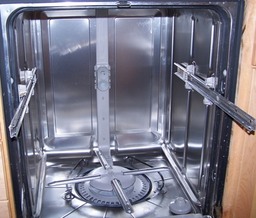 Whirlpool/Kitchen Aid Dishwasher